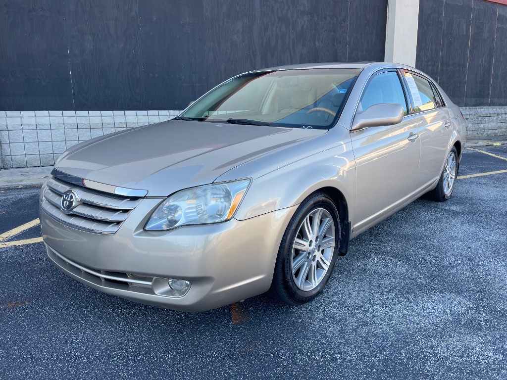 2007 Toyota Avalon Limited's photo
