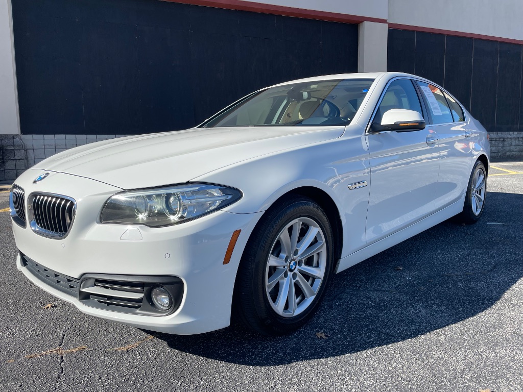 2015 BMW 5 Series 528i