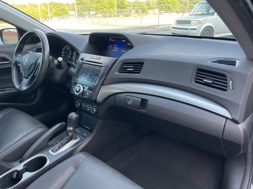2017 Acura ILX Premium - Photo 21