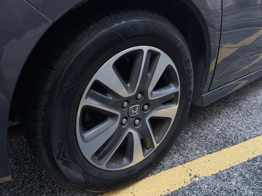 2014 Honda Odyssey Touring Elite - Photo 13