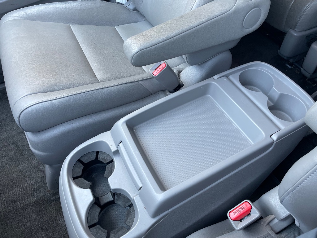 2014 Honda Odyssey Touring Elite - Photo 44