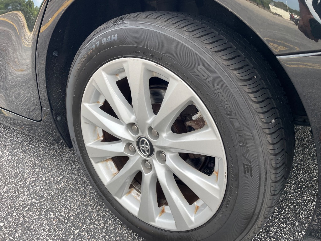 2018 Toyota Camry LE - Photo 11