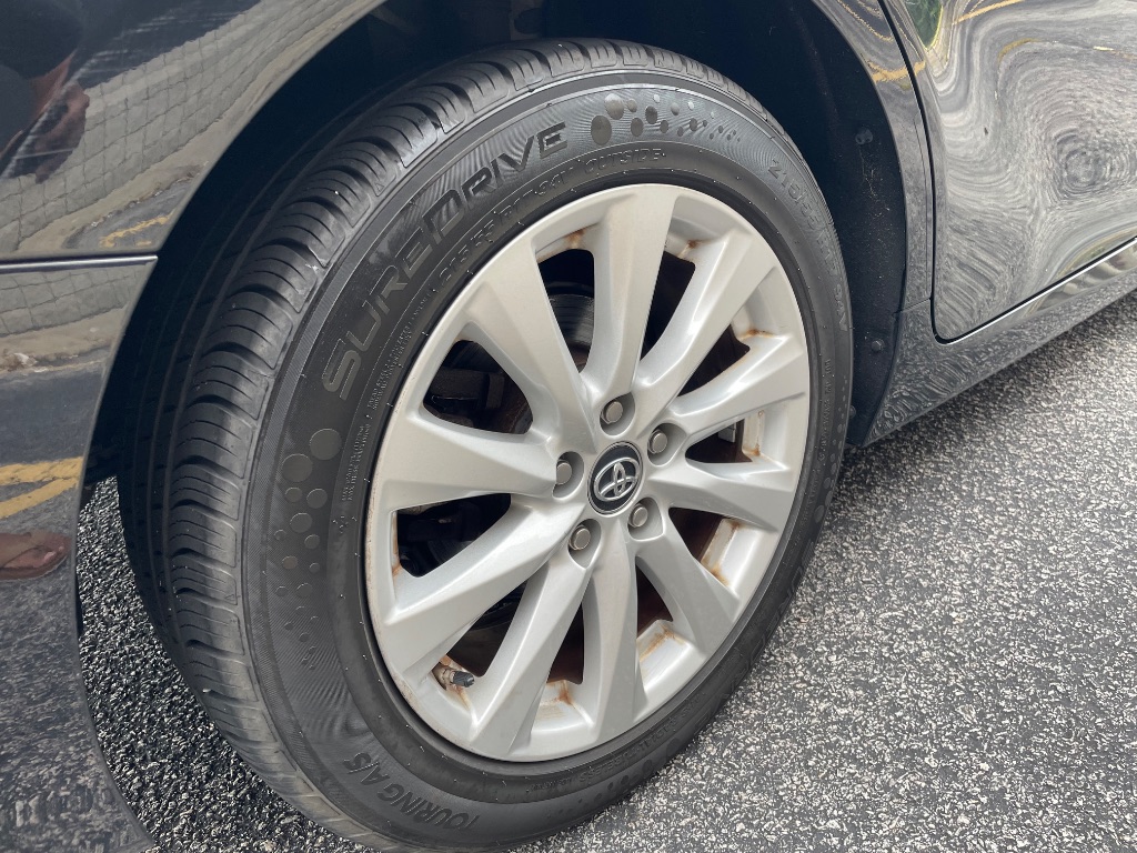 2018 Toyota Camry LE - Photo 12