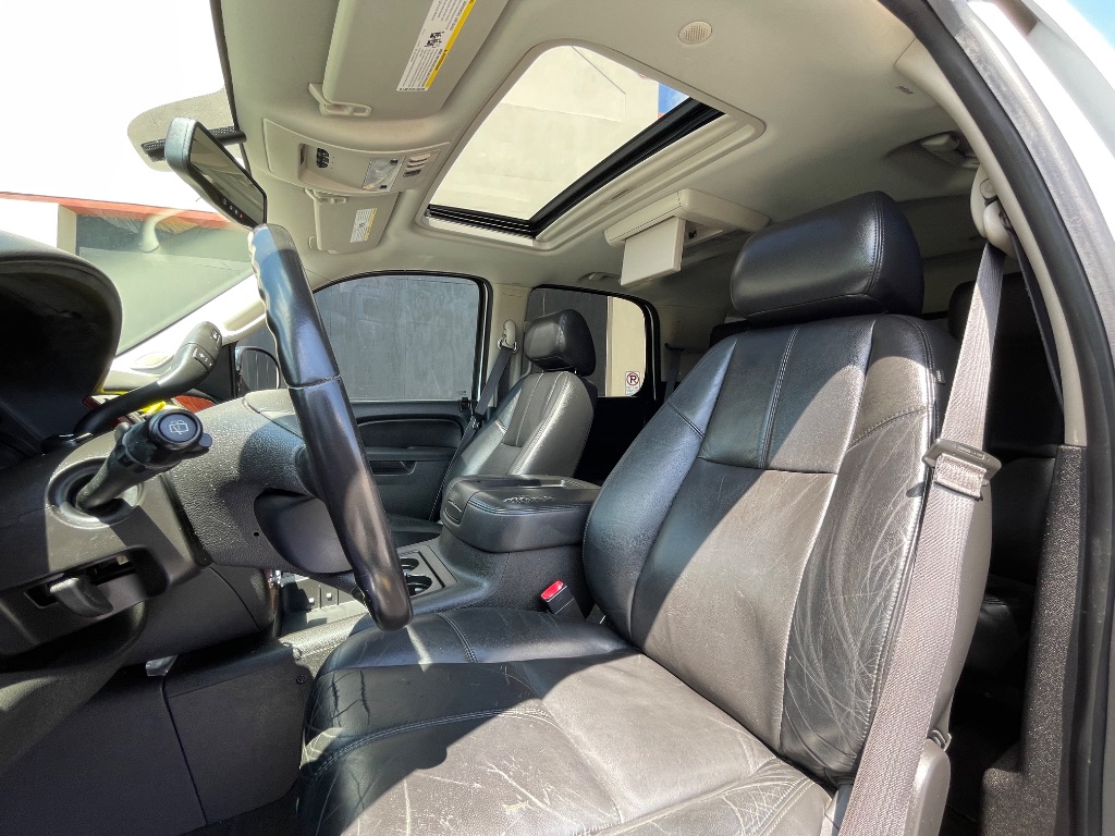 2014 Chevrolet Tahoe LT - Photo 43
