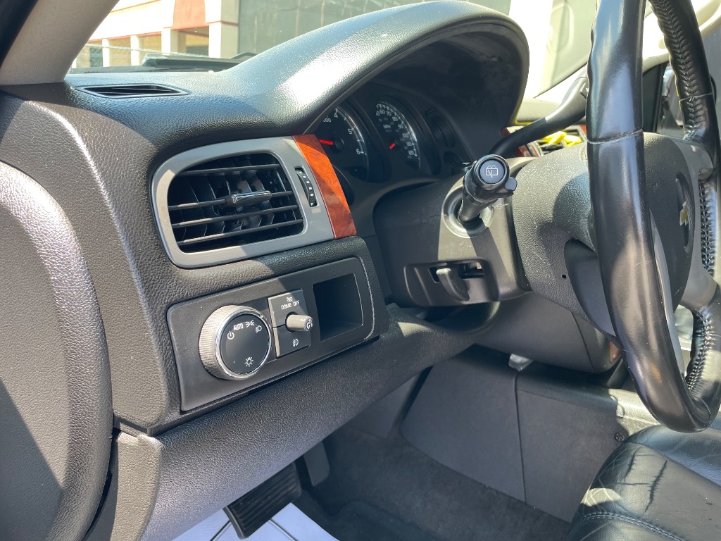 2014 Chevrolet Tahoe LT - Photo 45
