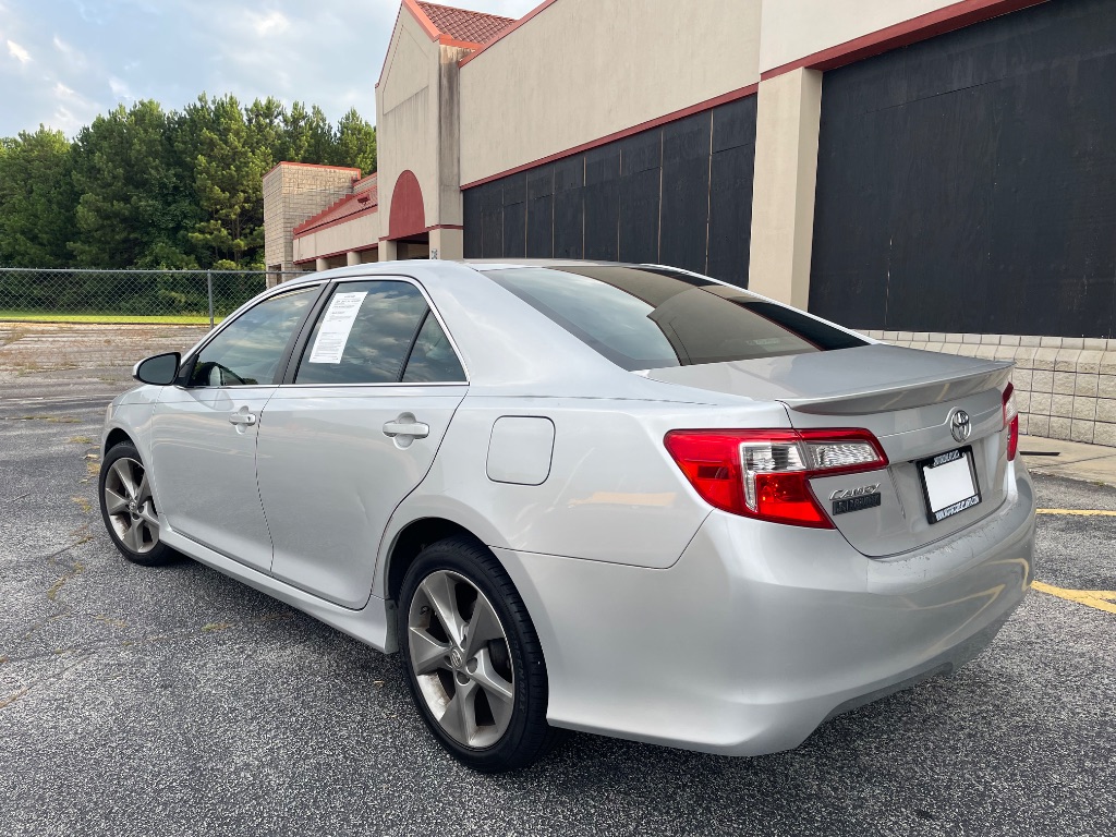 2014 Toyota Camry SE Sport - Photo 8