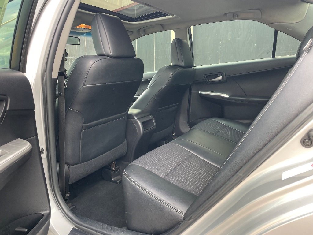 2014 Toyota Camry SE Sport - Photo 14