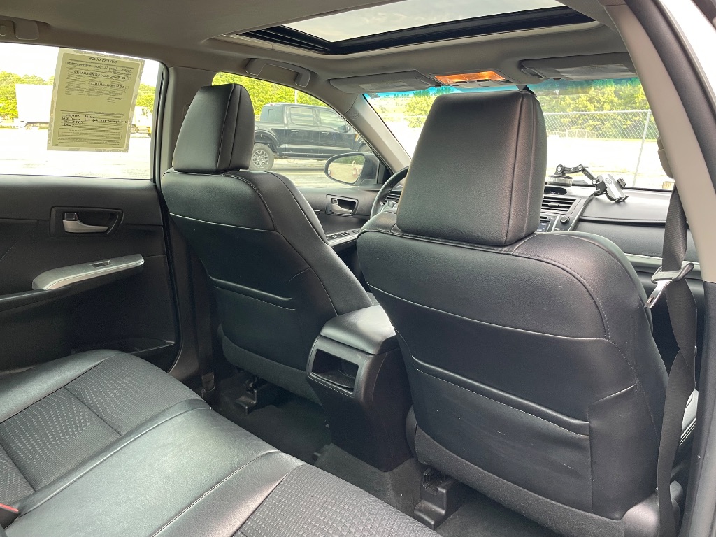 2014 Toyota Camry SE Sport - Photo 24