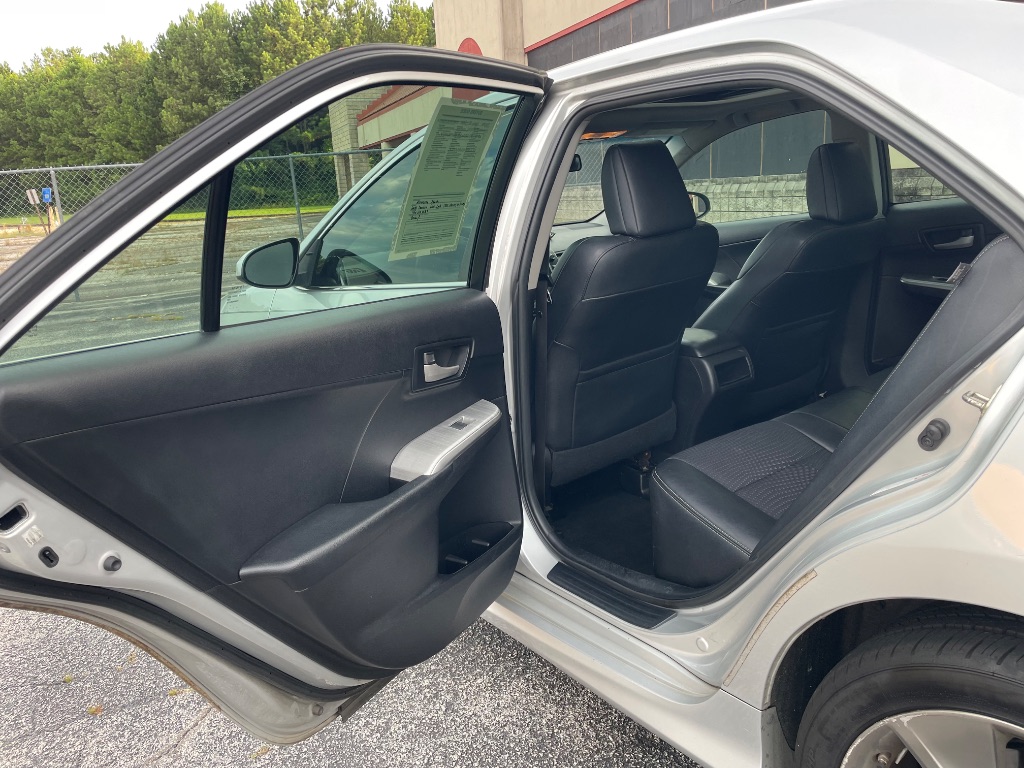 2014 Toyota Camry SE Sport - Photo 15