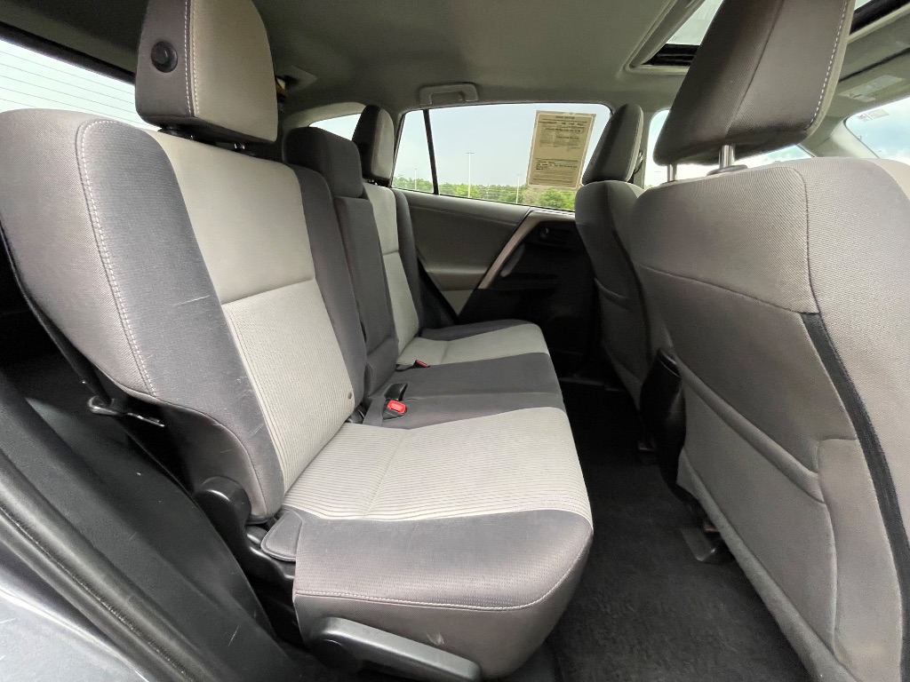 2013 Toyota RAV4 XLE - Photo 25