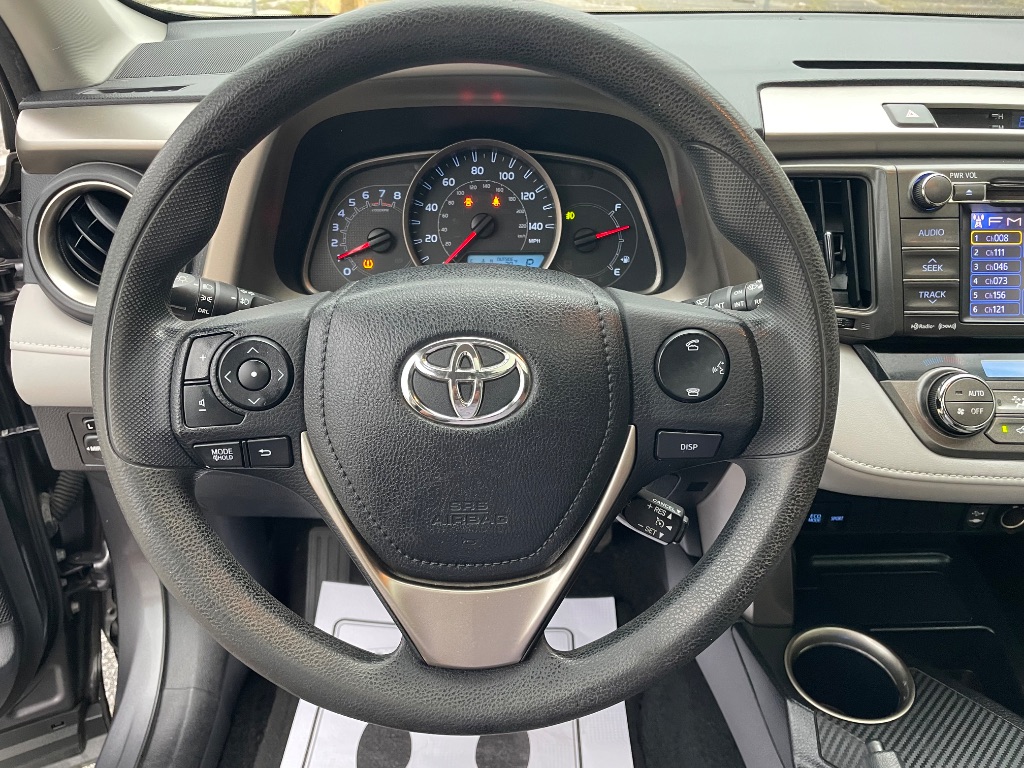 2013 Toyota RAV4 XLE - Photo 44