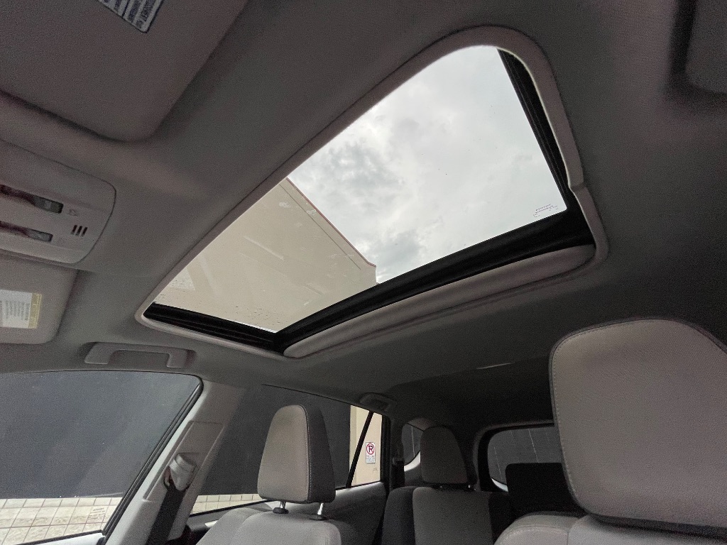 2013 Toyota RAV4 XLE - Photo 49