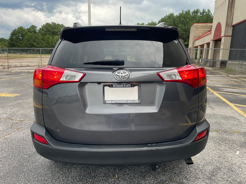 2013 Toyota RAV4 XLE - Photo 7